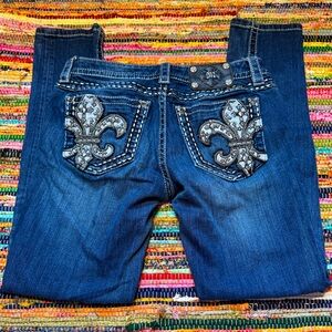 Miss Me Signature Rise Skinny Jeans – Size 29 Fleur-de-Lis Embellished